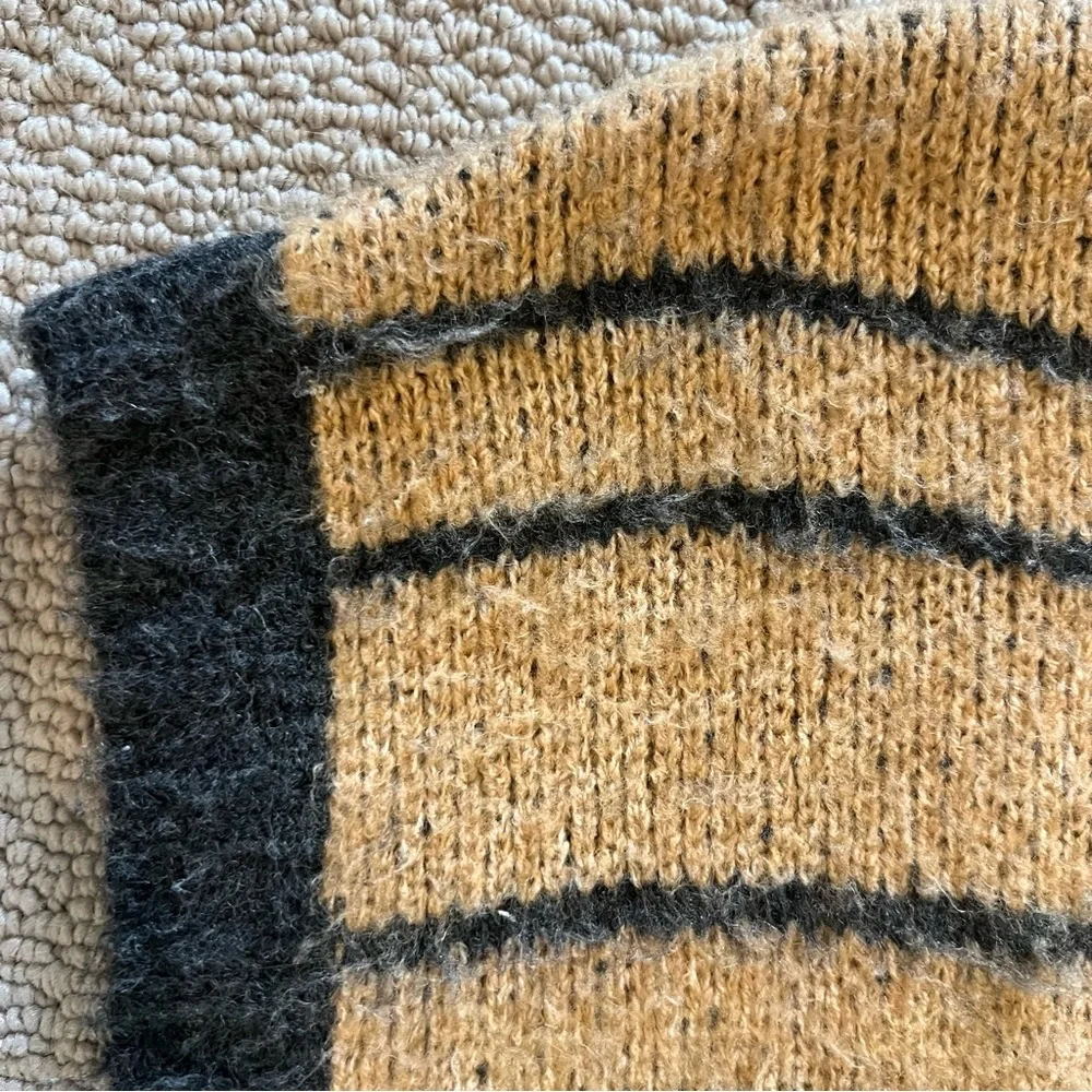 By Together Black and Tan Striped Short-Sleeve Sweater - Large